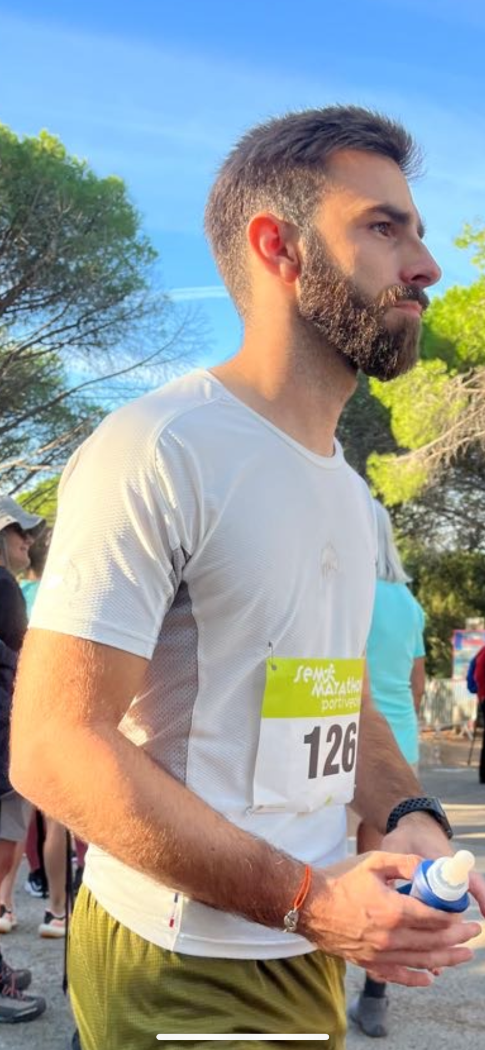 Maxime, coach sportif spécialisé en cours cardio chez Athletic Goat